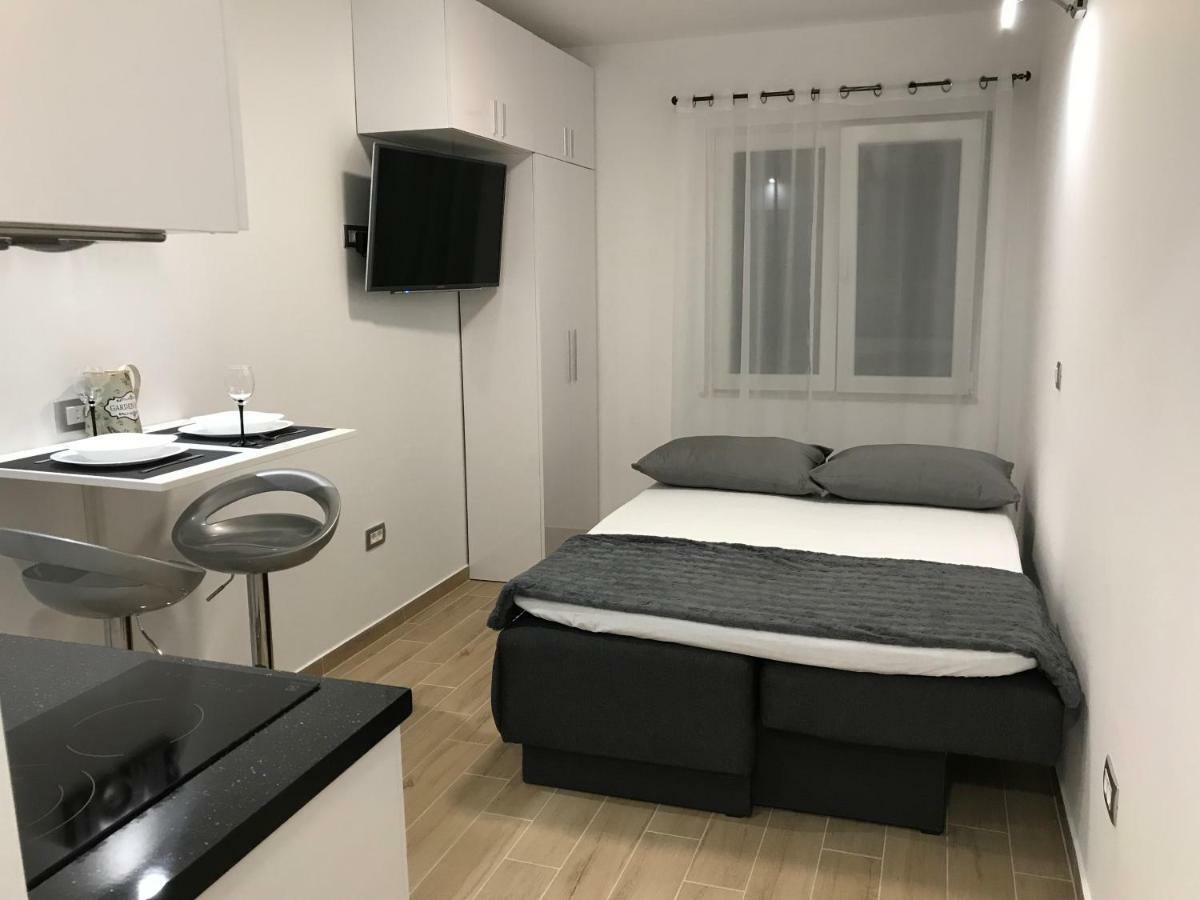 Apartman Studio Ganga Omiš Exteriör bild