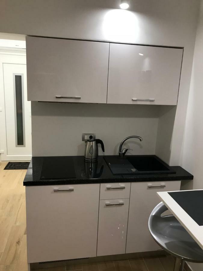 Apartman Studio Ganga Omiš Exteriör bild