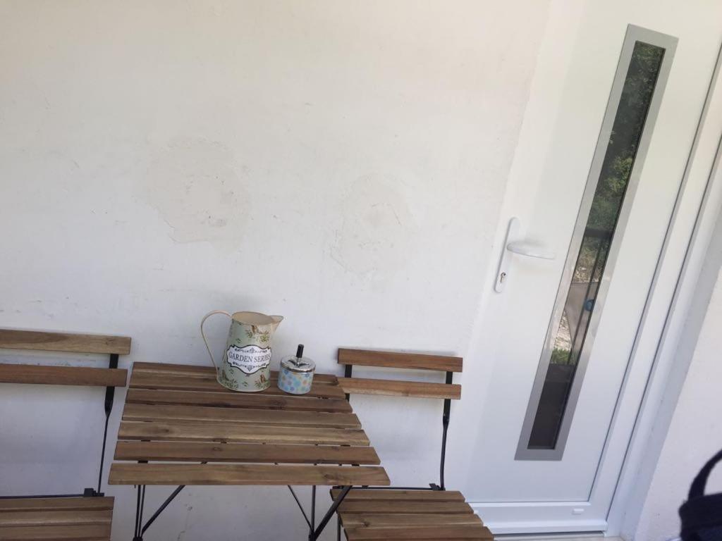 Apartman Studio Ganga Omiš Exteriör bild